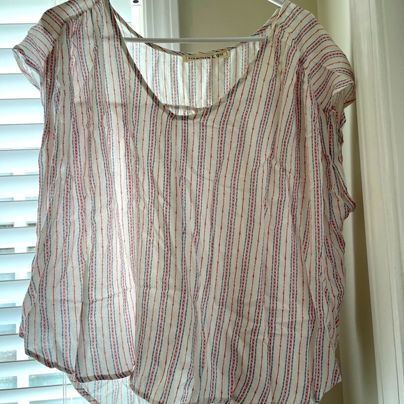 Cute top with blue and red stripes - Picture 1 of 4